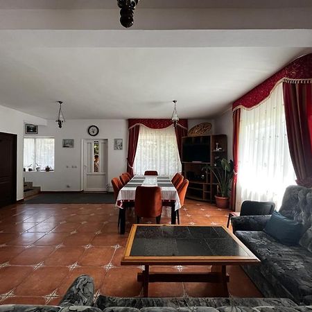 Casa Jasmin Villa Törcsvár Kültér fotó