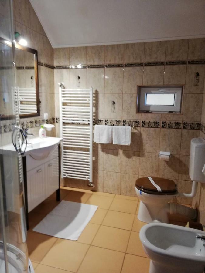 Casa Jasmin Villa Törcsvár Kültér fotó